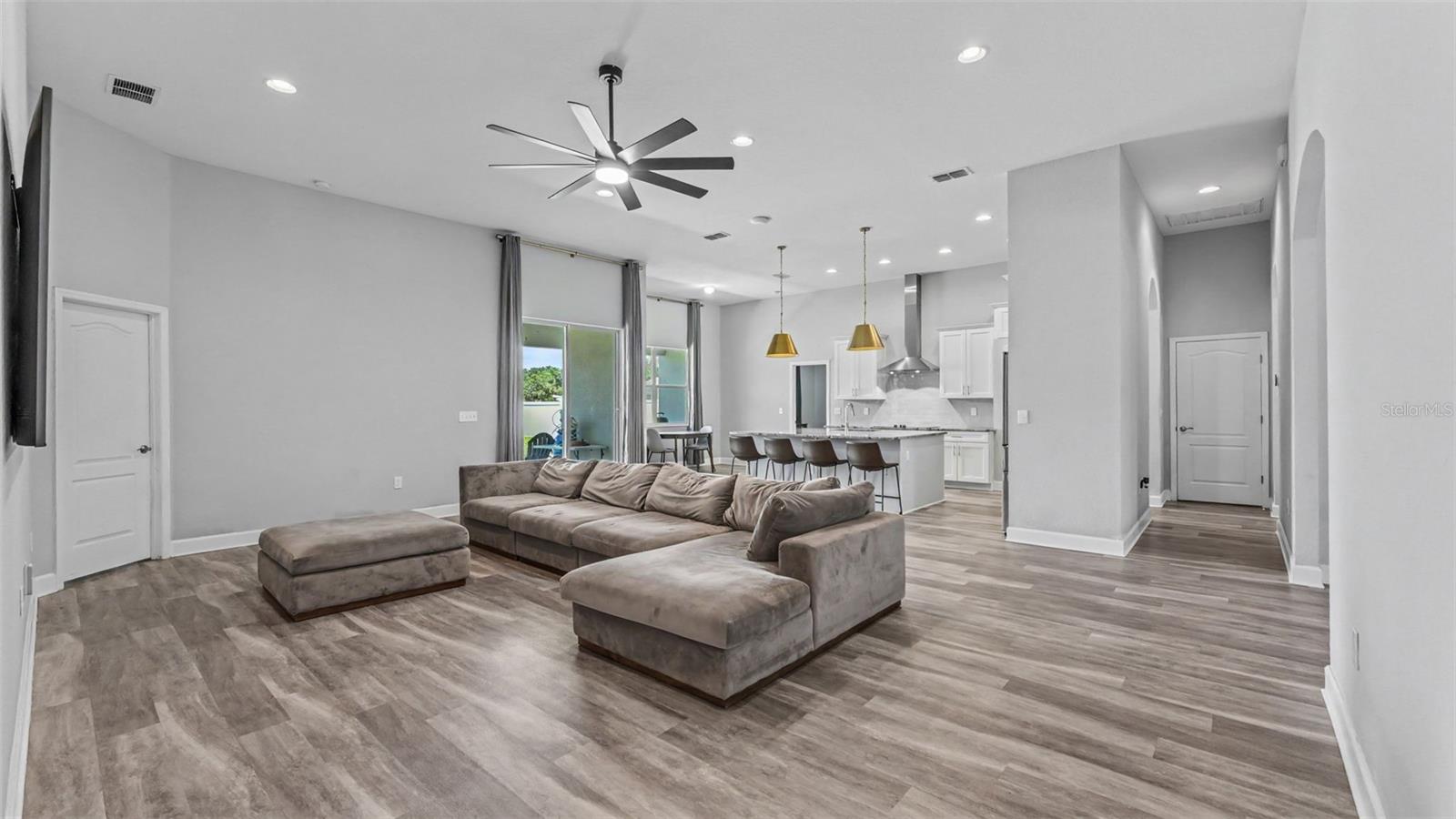 283 COVE AT EAGLE LAKE CIR, EAGLE LAKE, FL — photo 22