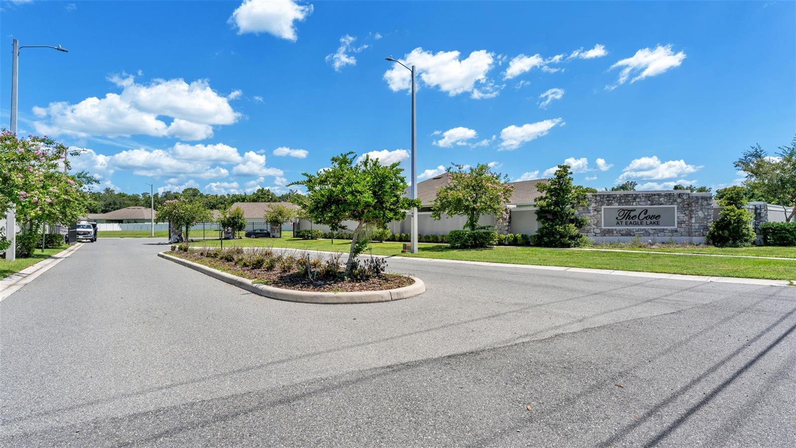 283 COVE AT EAGLE LAKE CIR, EAGLE LAKE, FL — photo 53