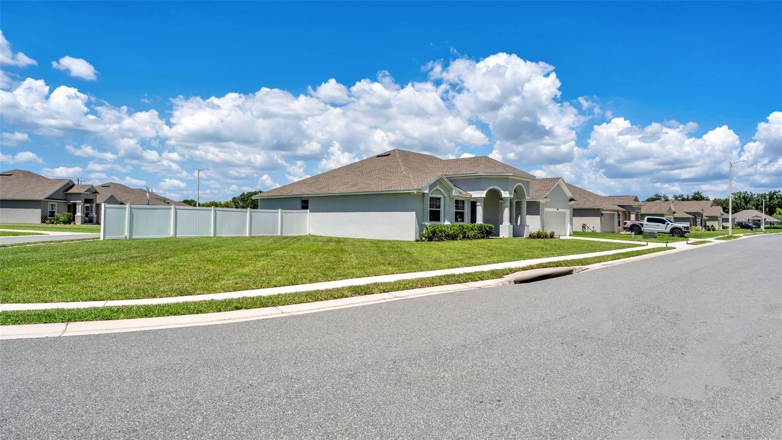 283 COVE AT EAGLE LAKE CIR, EAGLE LAKE, FL — photo 56
