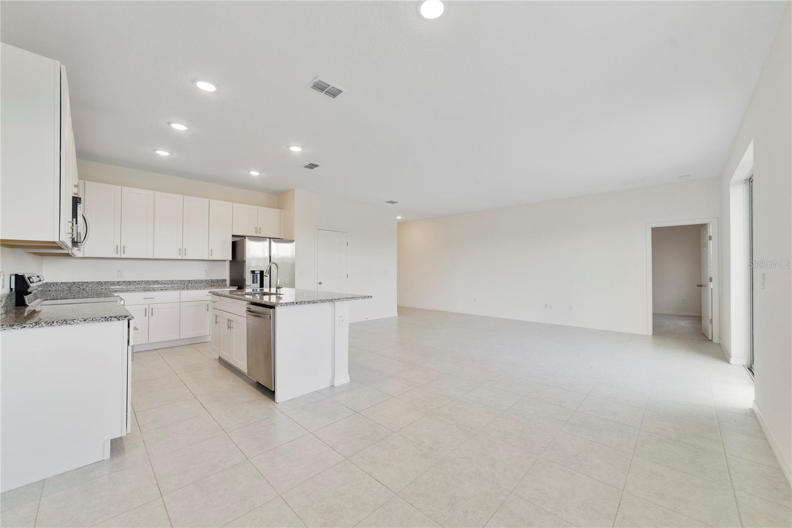 662 FAIRVIEW AVE, HAINES CITY, FL — photo 9