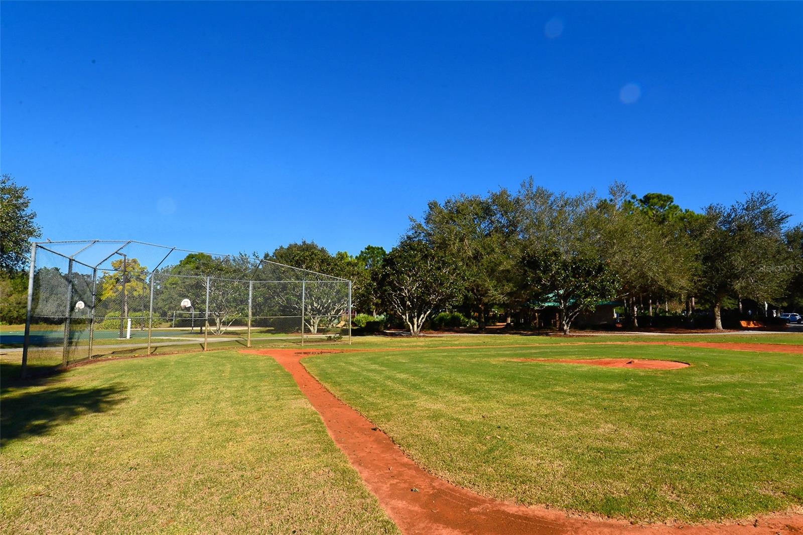 12630 ROCKROSE GLN, LAKEWOOD RANCH, FL — photo 37