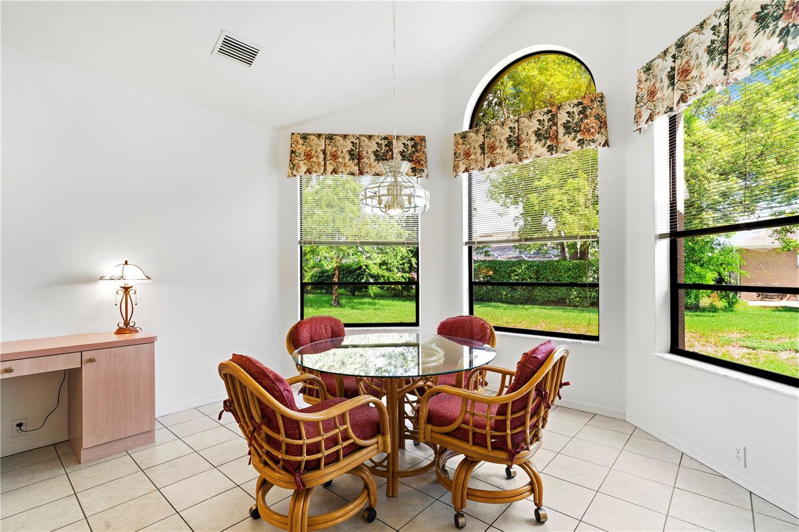 9415 ASHLEY DR, WEEKI WACHEE, FL — photo 44