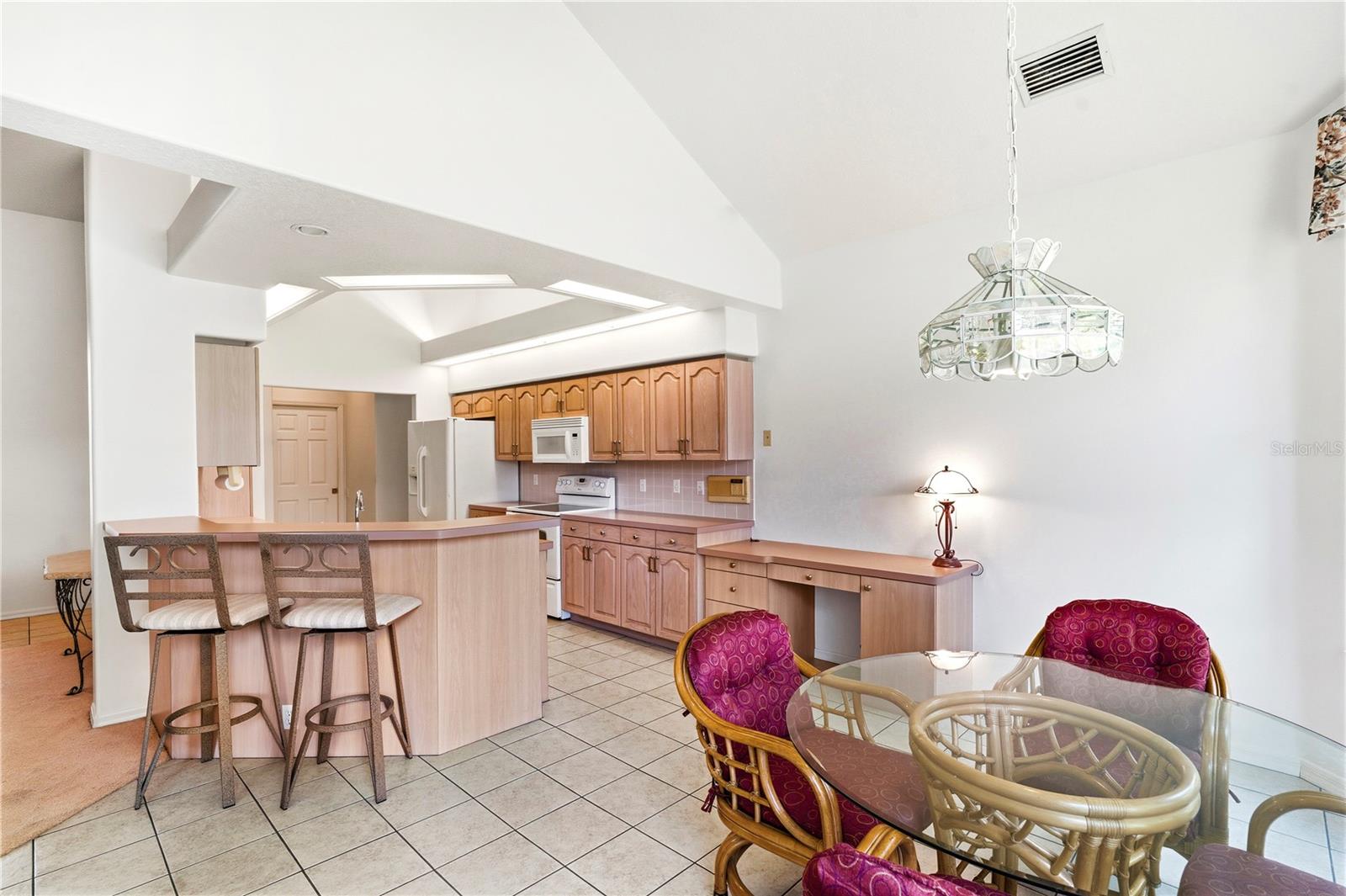 9415 ASHLEY DR, WEEKI WACHEE, FL — photo 45