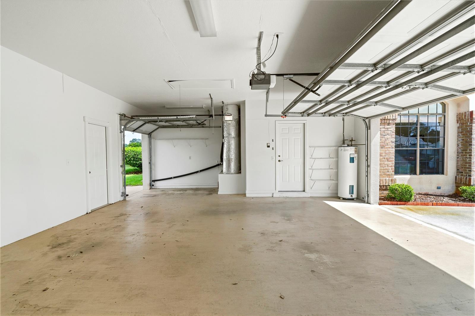 9415 ASHLEY DR, WEEKI WACHEE, FL — photo 52