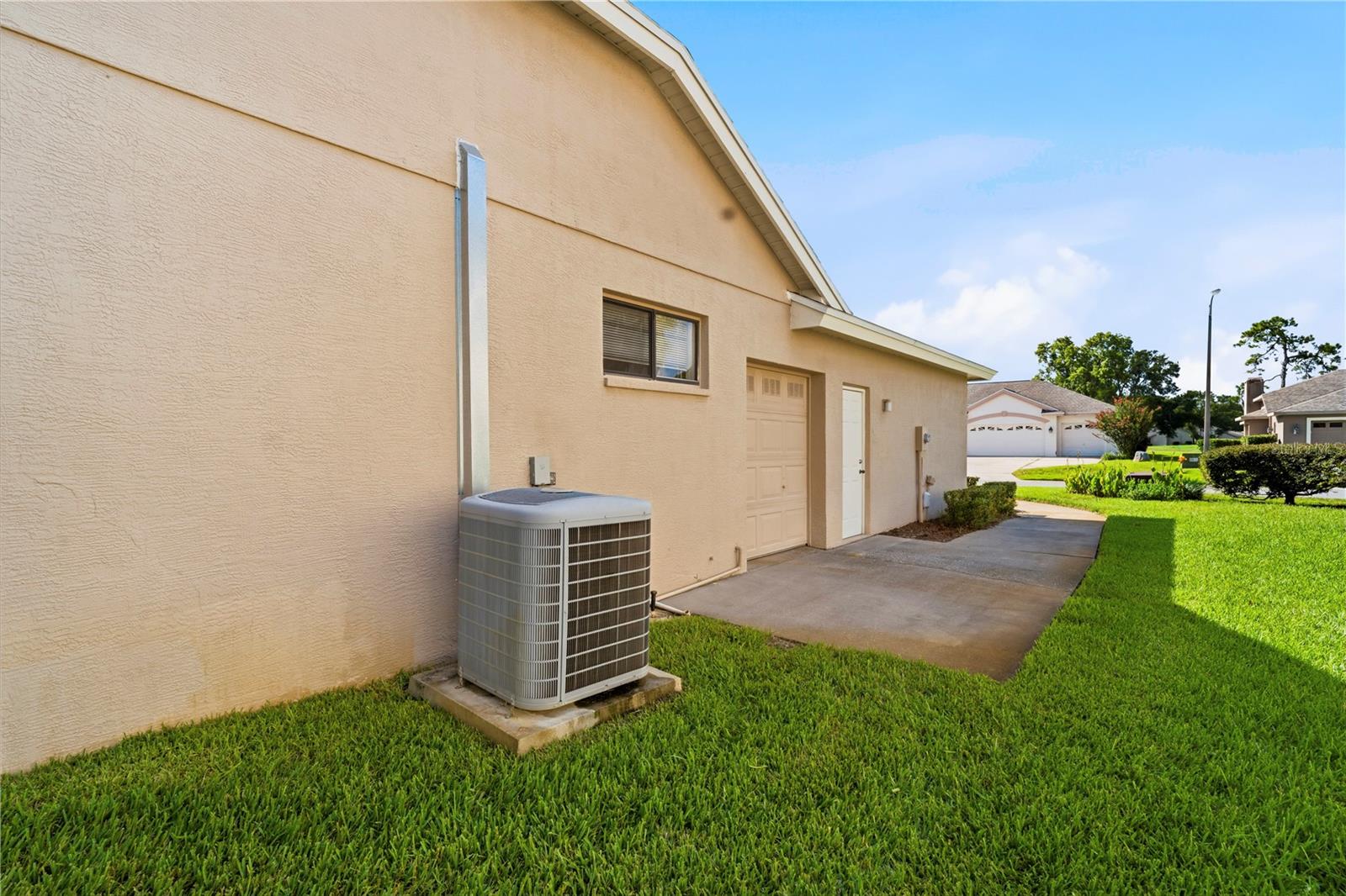 9415 ASHLEY DR, WEEKI WACHEE, FL — photo 58