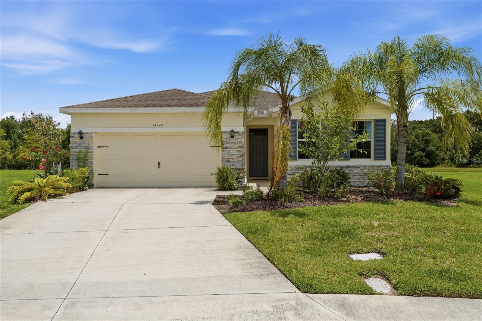 13922 WOODBRIDGE TER, BRADENTON, FL — photo 2