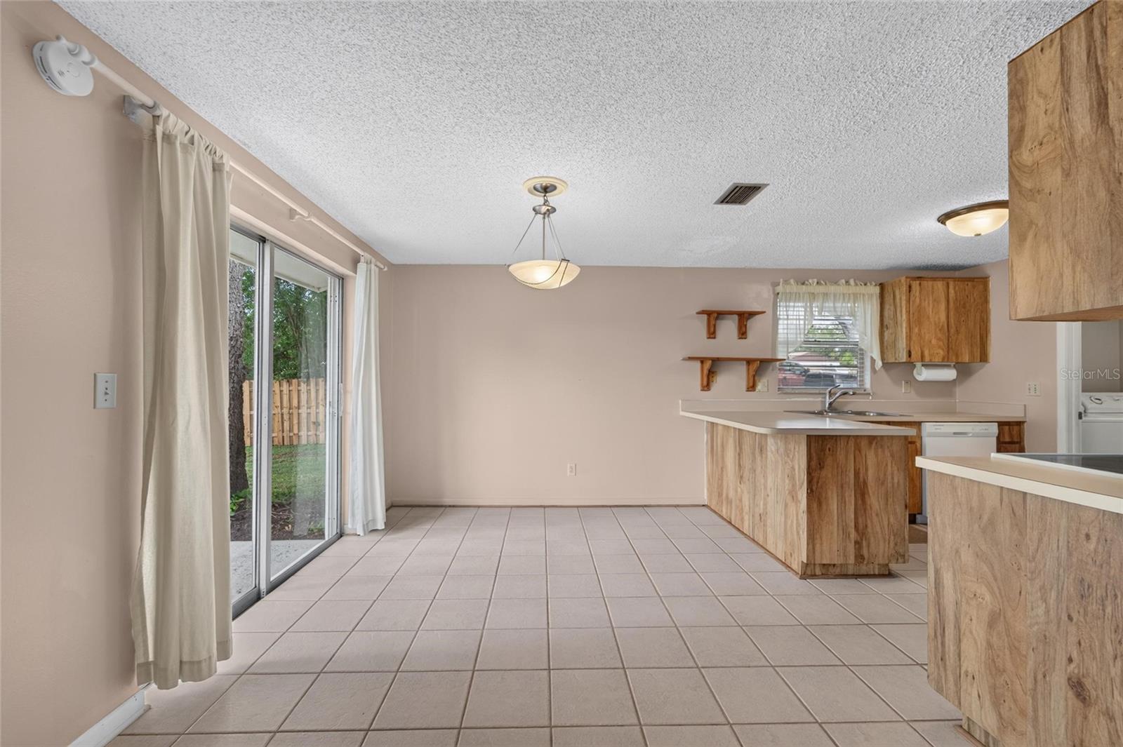 3414 KING GEORGE LN, SEFFNER, FL — photo 34