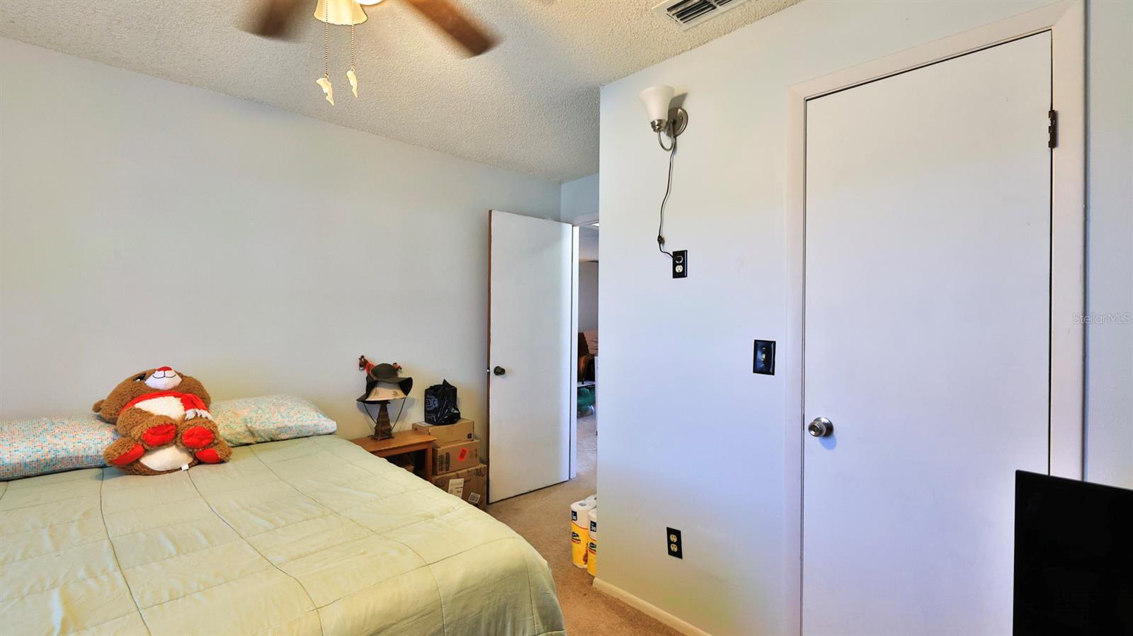 418 FALCON AVE, EDGEWATER, FL — photo 17