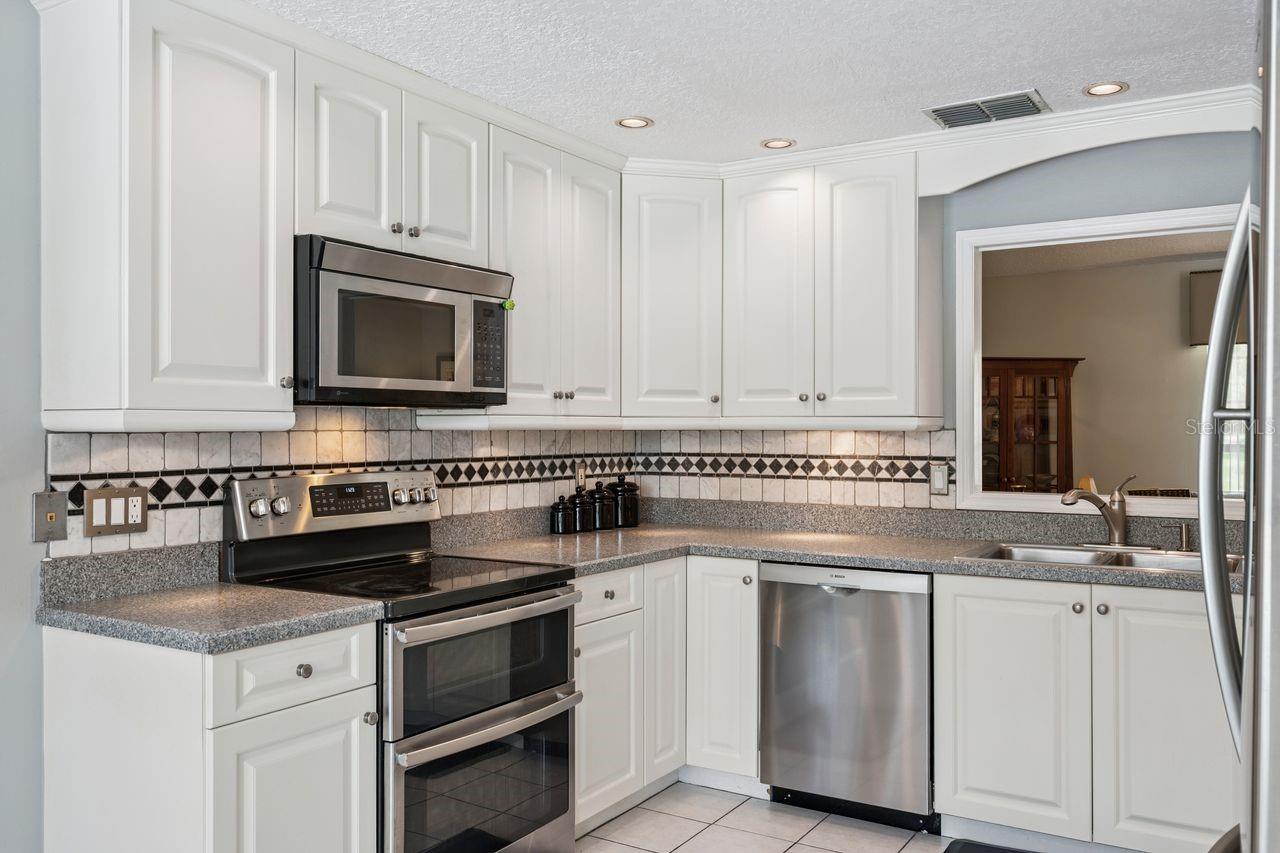 1129 CLIMBING ROSE DR, OCOEE, FL — photo 18