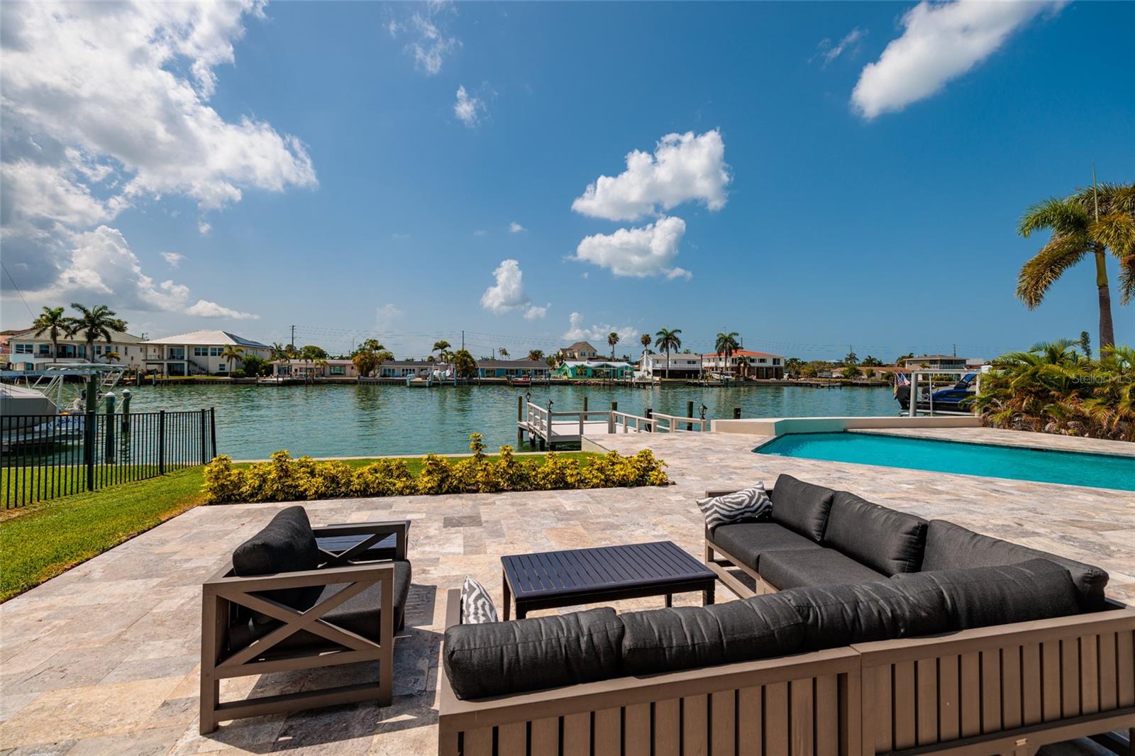 825 116TH AVE, TREASURE ISLAND, FL — photo 18