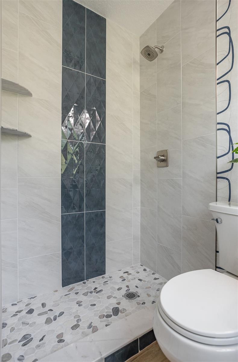 3332 70TH LN N, ST PETERSBURG, FL — photo 7