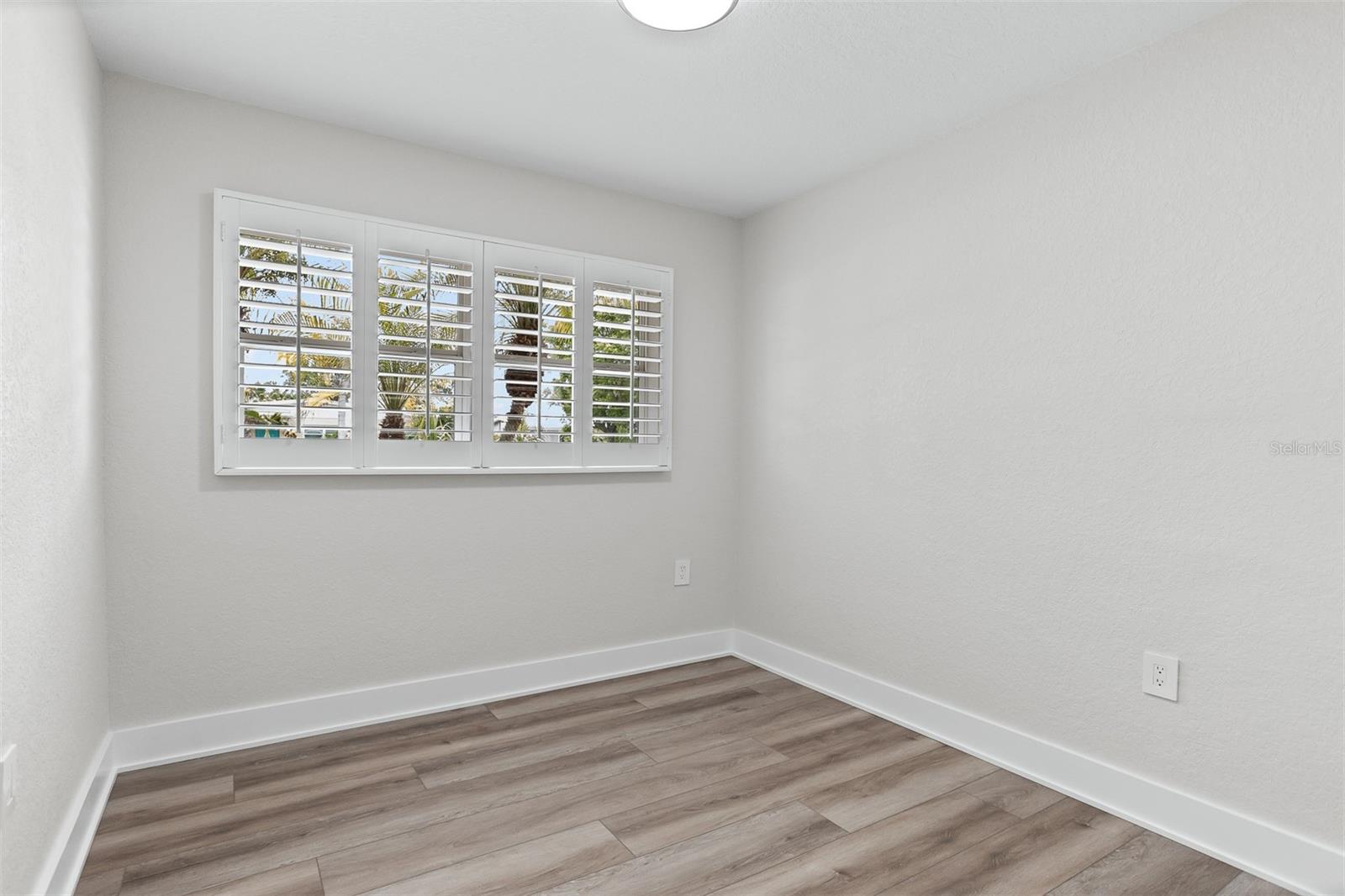 3332 70TH LN N, ST PETERSBURG, FL — photo 10