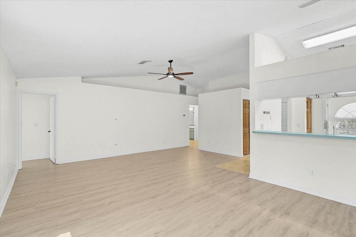 13616 LARAWAY DR, RIVERVIEW, FL — photo 12