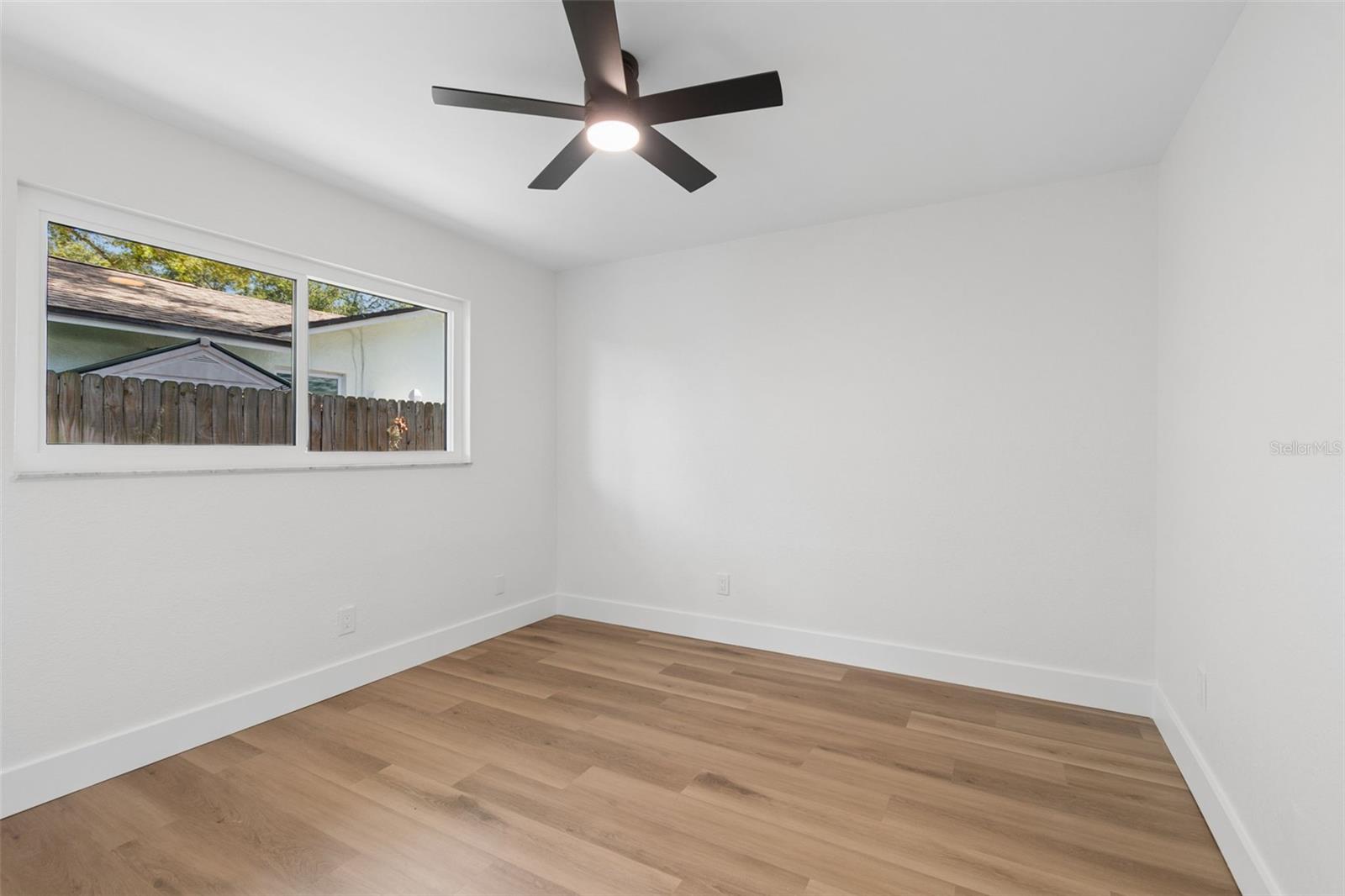 12805 KIMBERLY OAKS CIR, LARGO, FL — photo 31