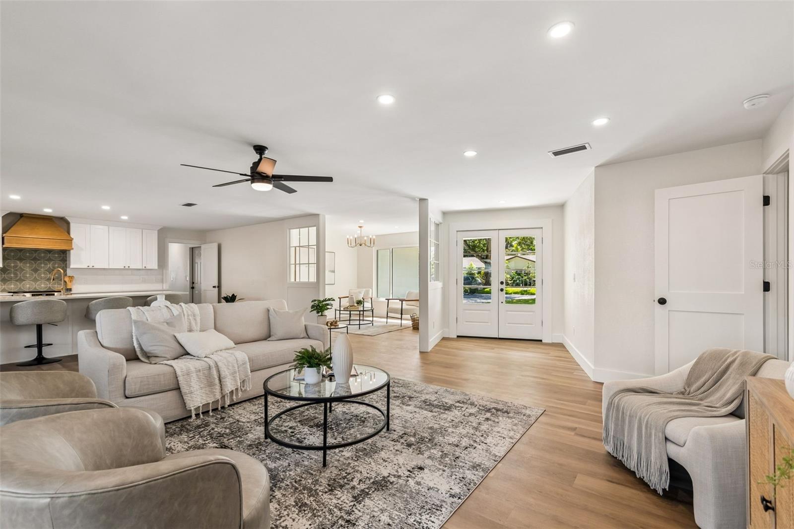 12805 KIMBERLY OAKS CIR, LARGO, FL — photo 5