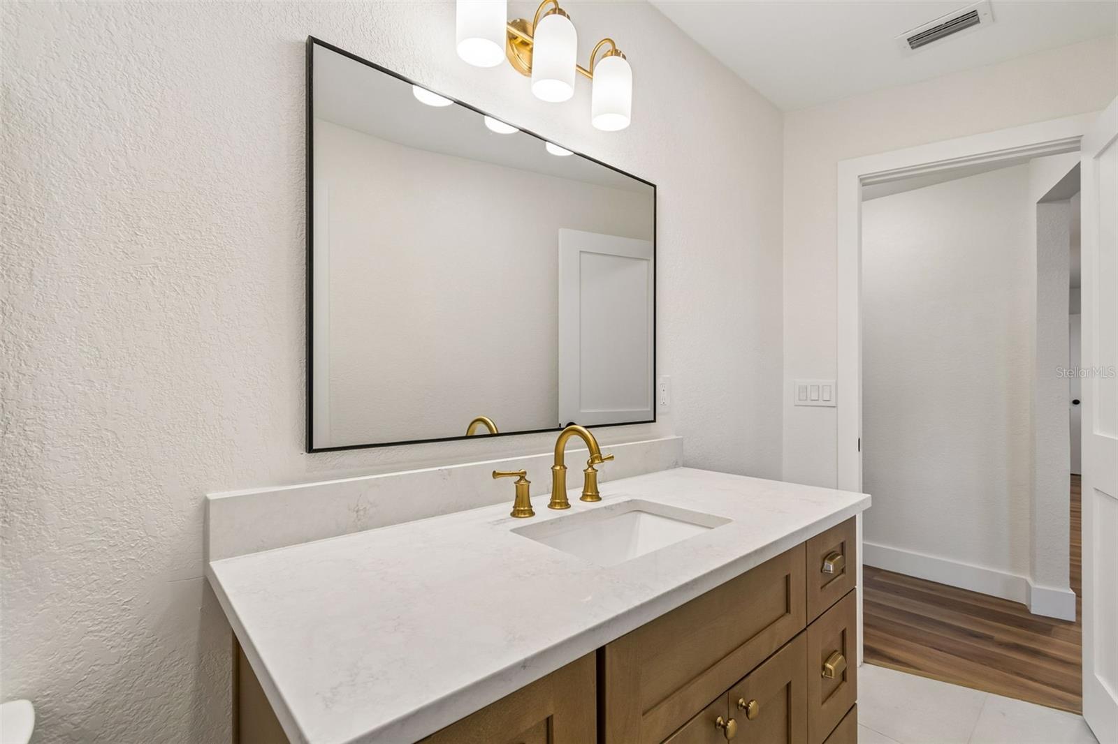 12805 KIMBERLY OAKS CIR, LARGO, FL — photo 33