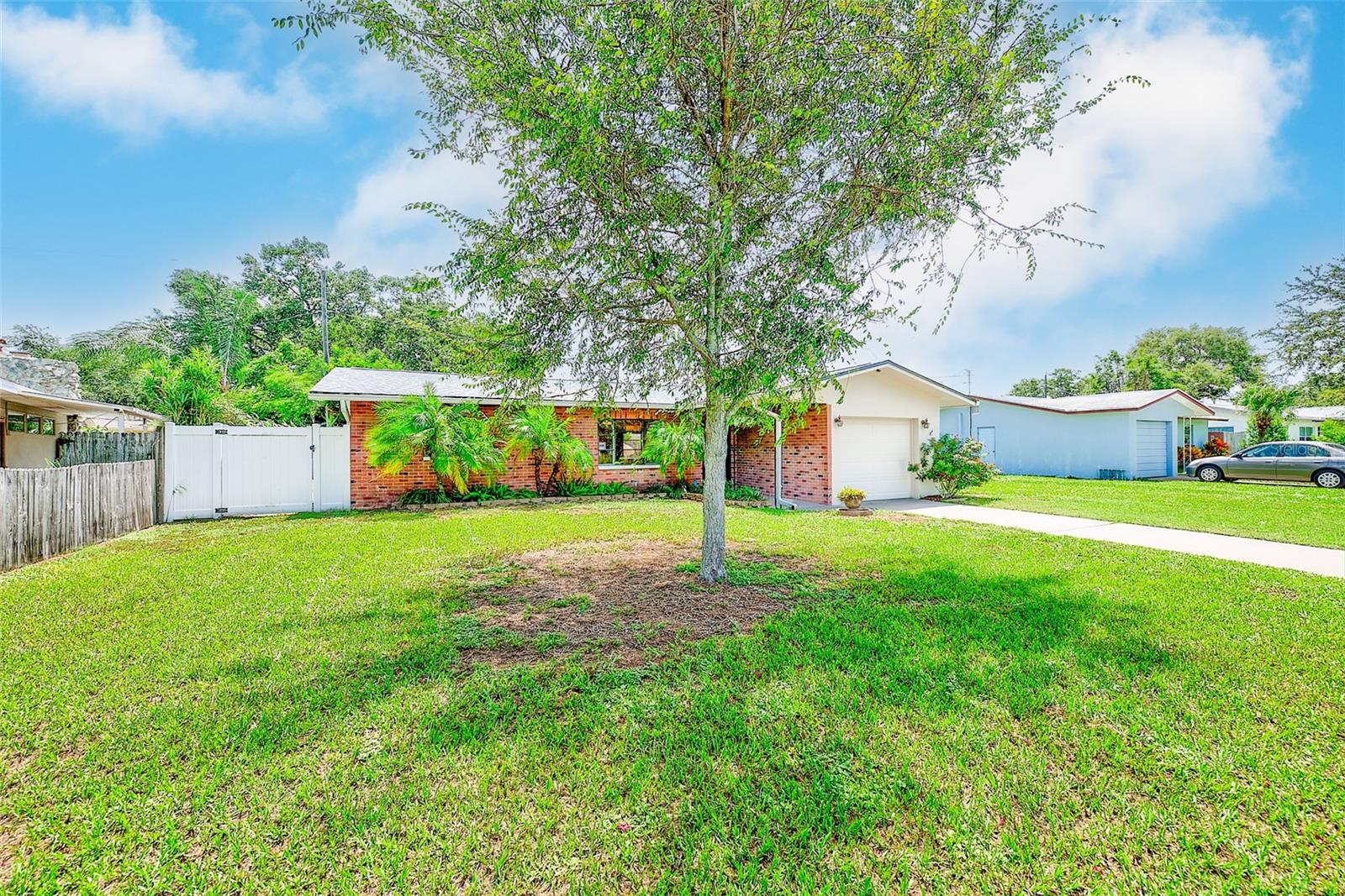 929 BRITTON ST, LARGO, FL — photo 27