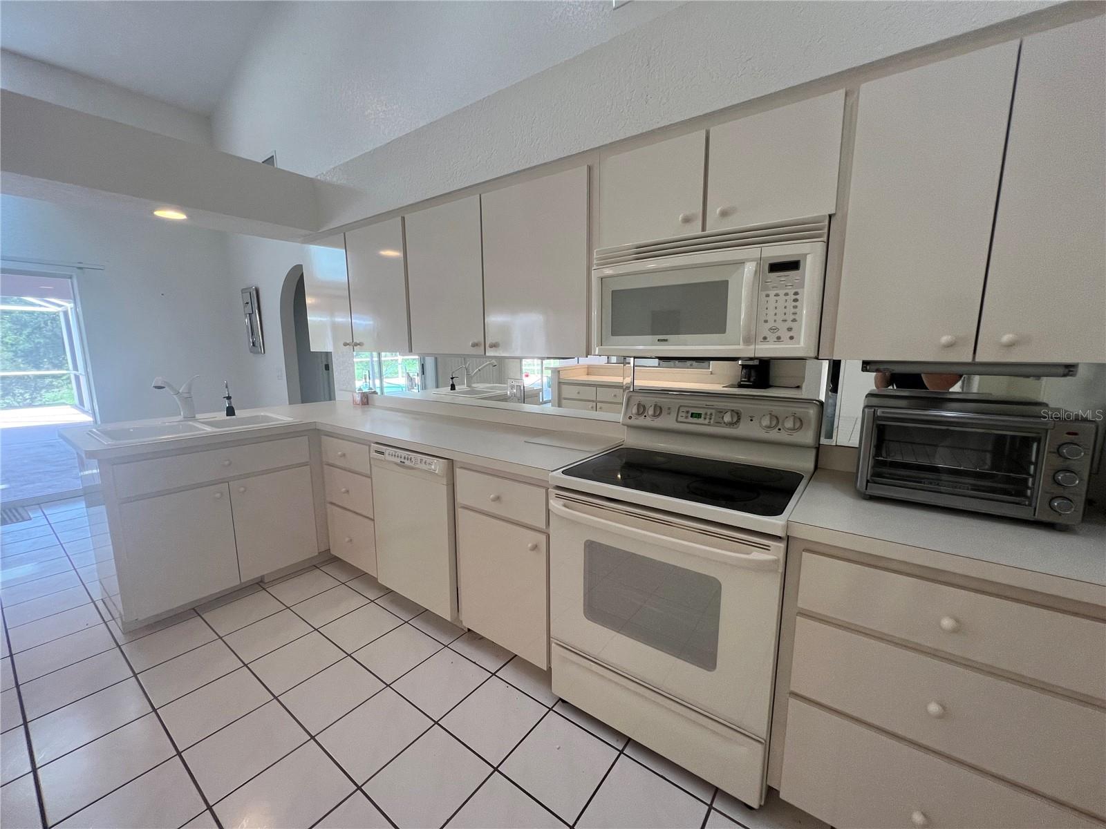 2300 MAURITANIA RD, PUNTA GORDA, FL — photo 10