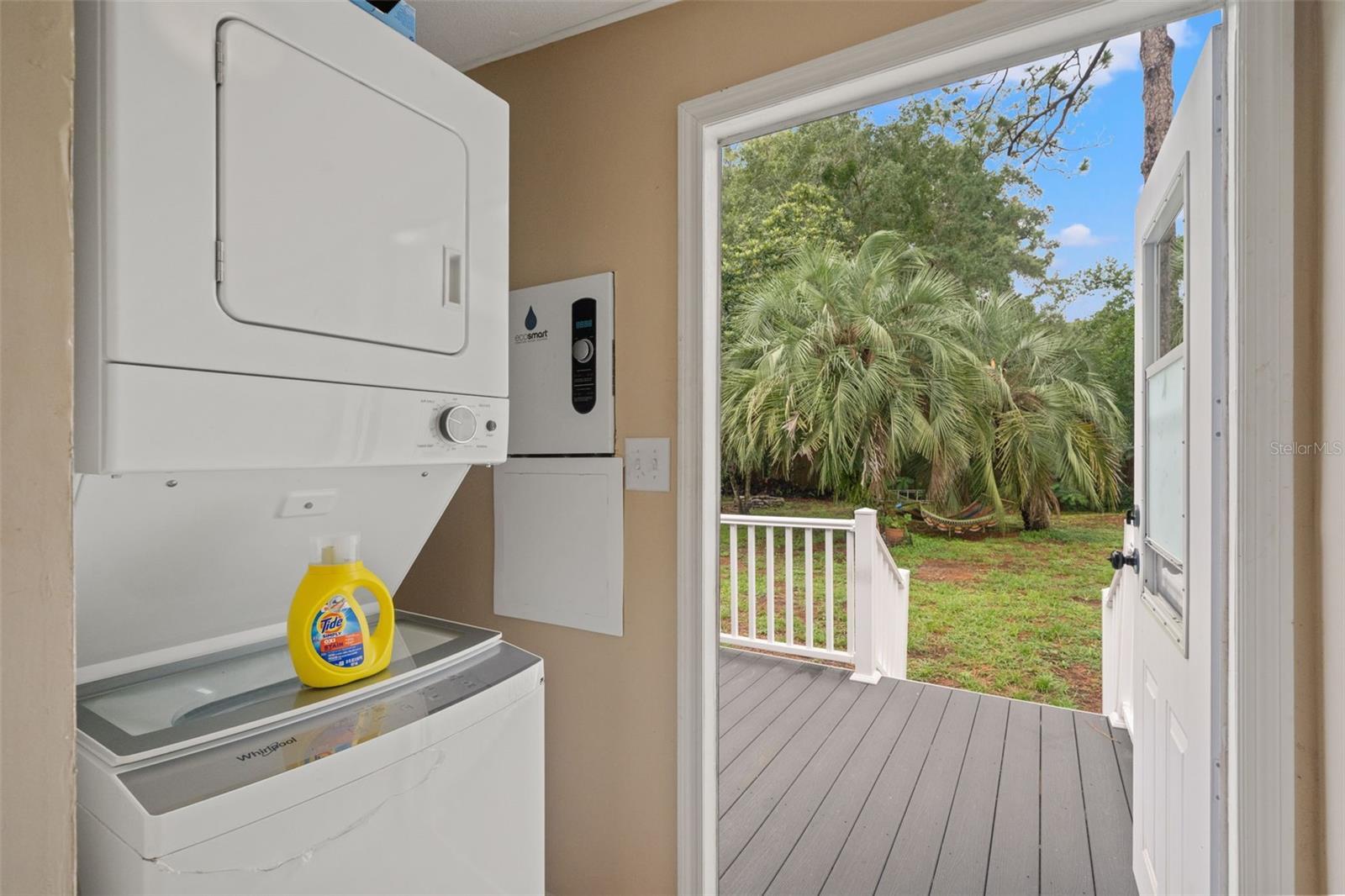 237 MONROE AVE, BROOKSVILLE, FL — photo 9