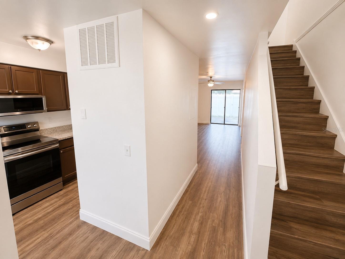 202 EDEN LN #B, KISSIMMEE, FL — photo 4