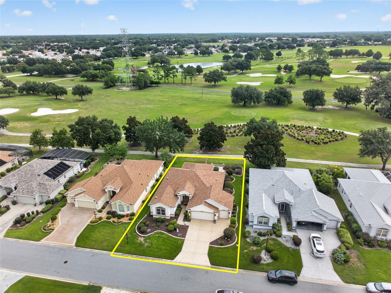17246 SE 85TH WILLOWICK CIR, THE VILLAGES, FL — photo 43