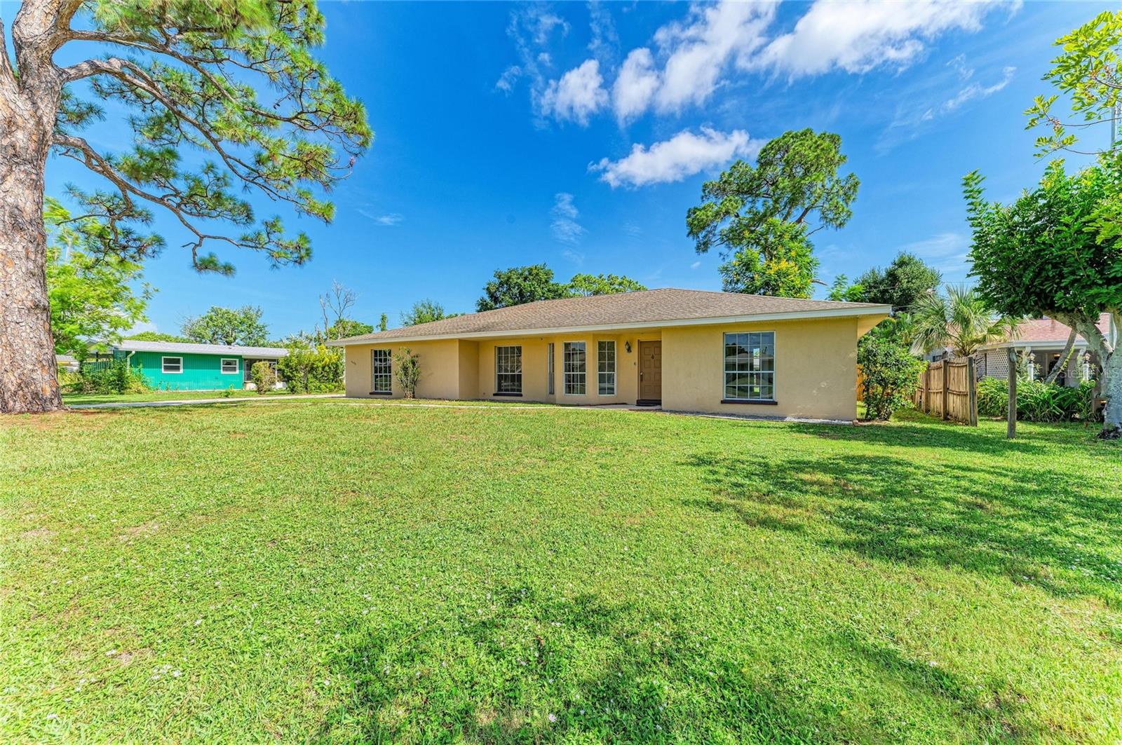 4404 18TH AVE W, BRADENTON, FL — photo 2