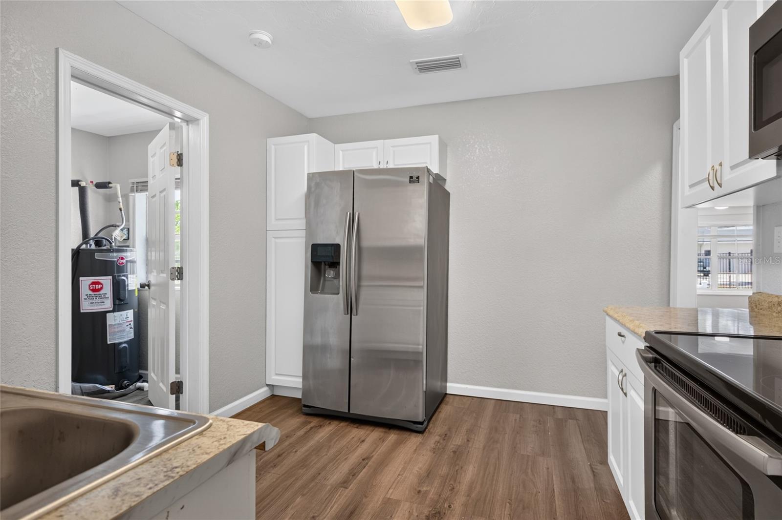 411 12TH AVE E, BRADENTON, FL — photo 12
