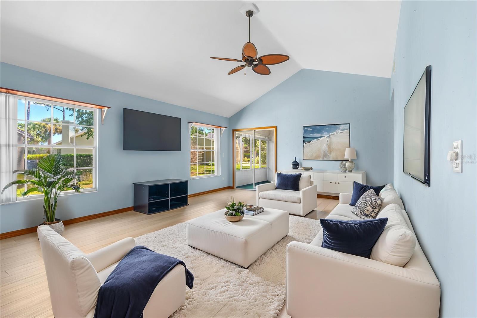 104 SHOAL CREEK CIR, DAYTONA BEACH, FL — photo 2
