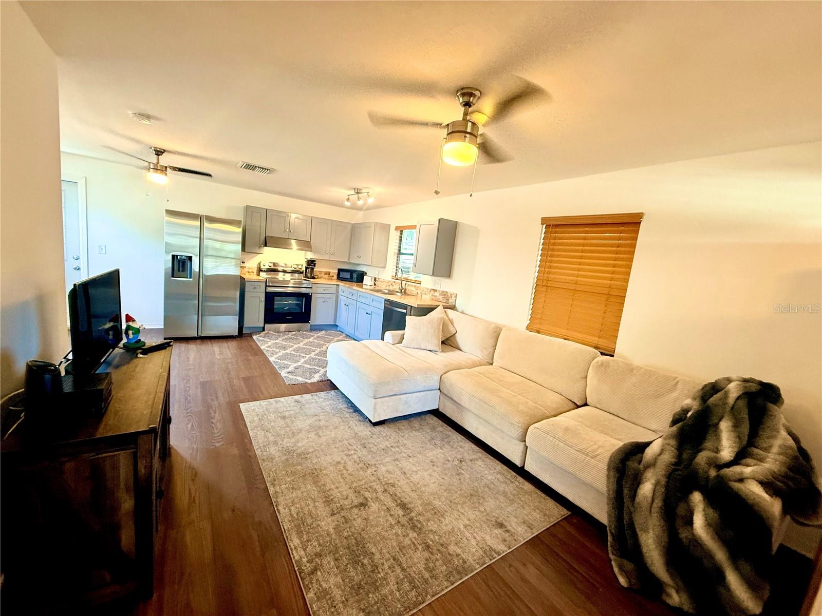2852 59TH AVE N, ST PETERSBURG, FL — photo 4
