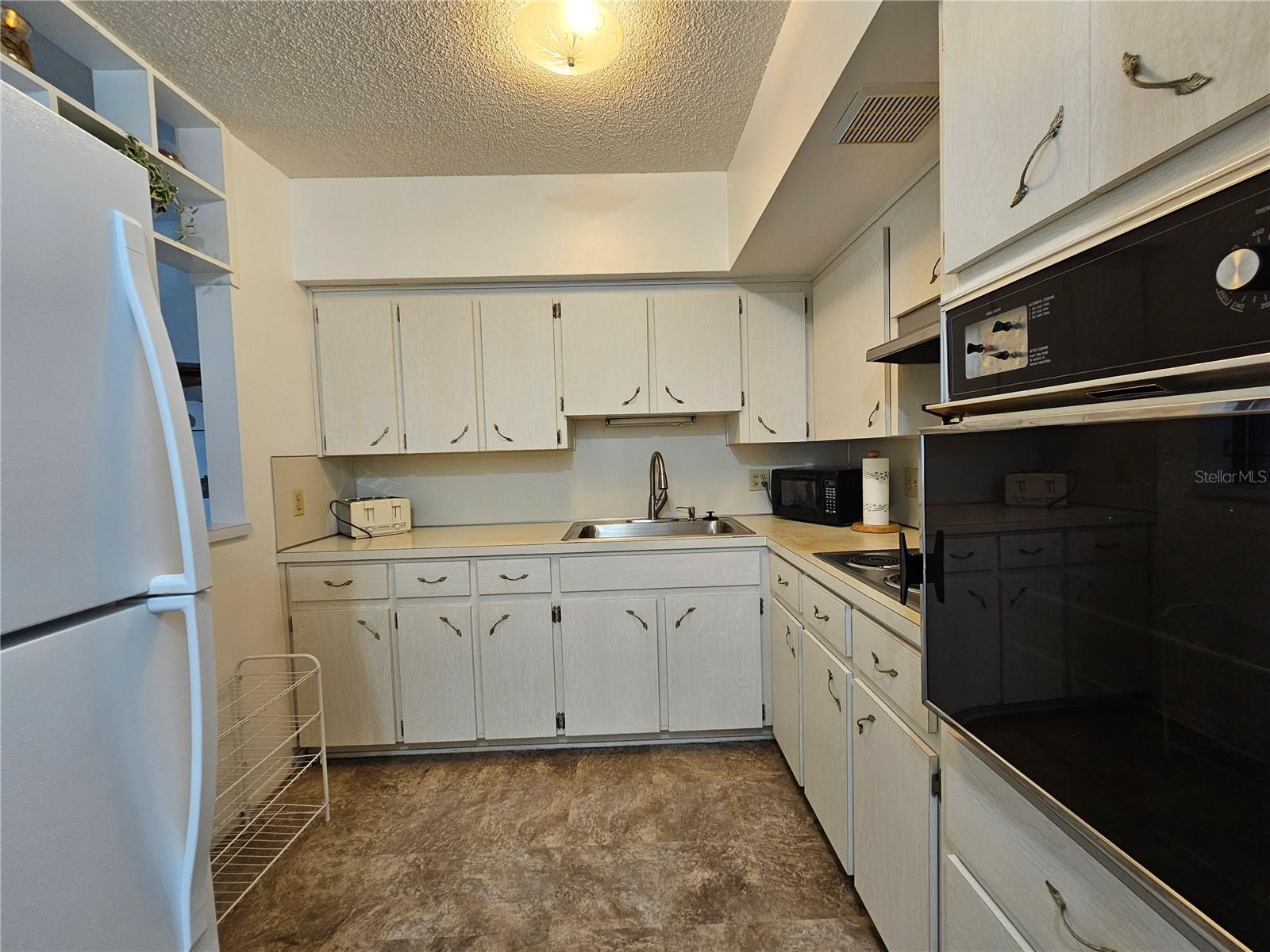 2331 FINLANDIA LN #37, CLEARWATER, FL — photo 12