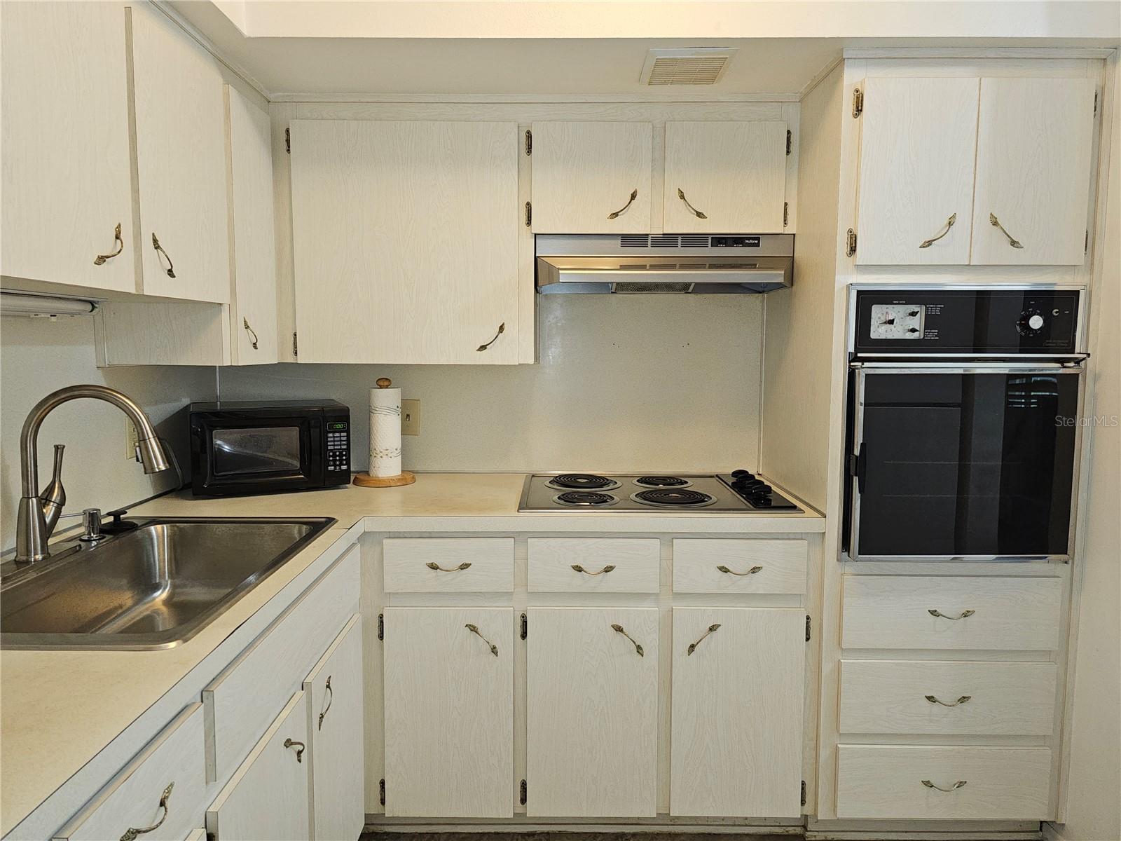 2331 FINLANDIA LN #37, CLEARWATER, FL — photo 17