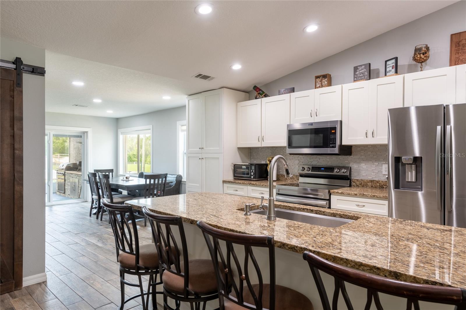 16142 BREAKWATER LN, SPRING HILL, FL — photo 5
