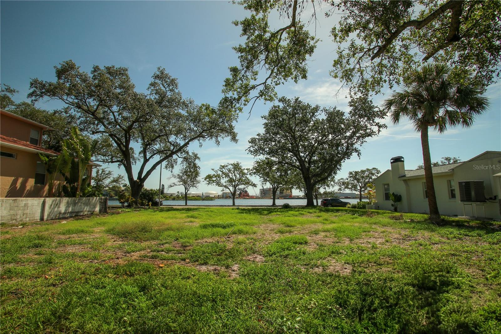 424 CHANNEL DR, TAMPA, FL — photo 7