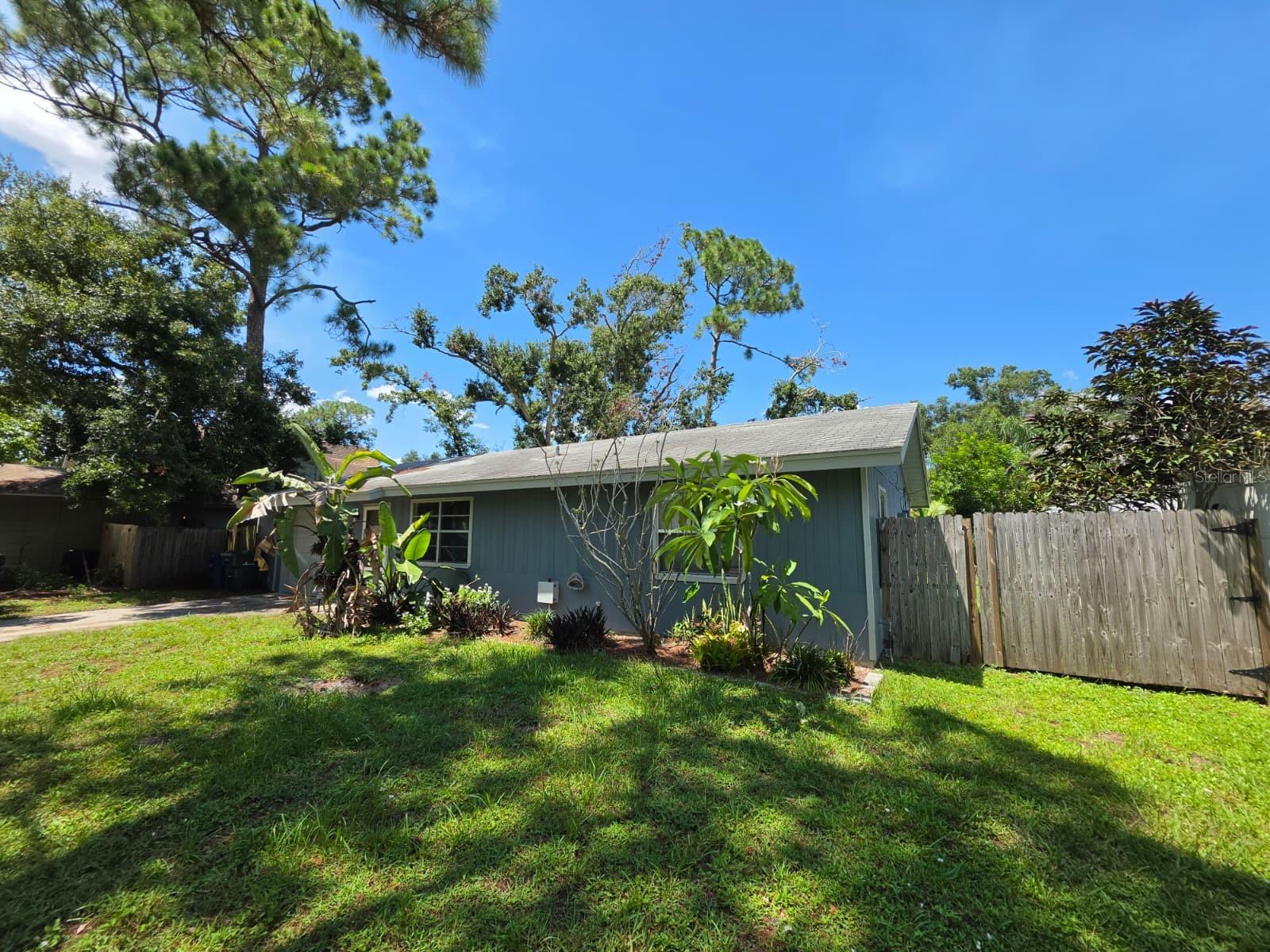 3977 VANA DR, SARASOTA, FL — photo 3