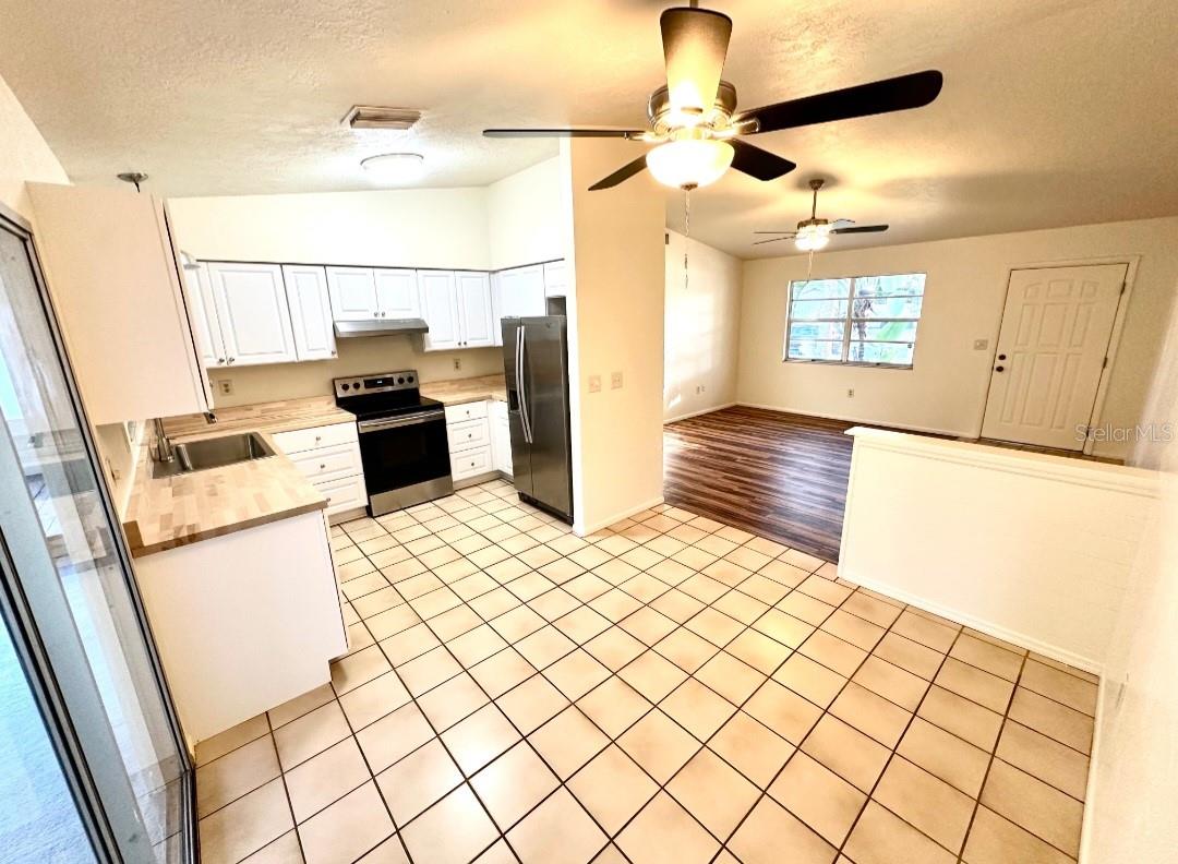 3977 VANA DR, SARASOTA, FL — photo 8