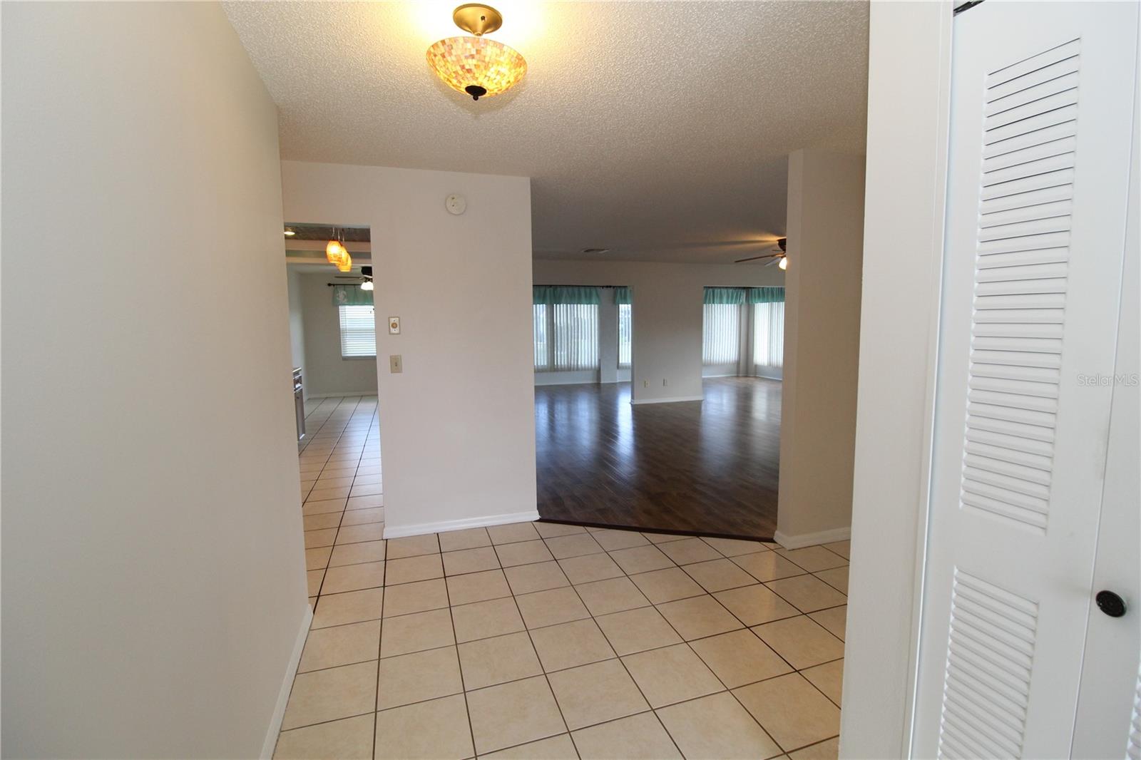 309 BRYCE CT, SUN CITY CENTER, FL — photo 6