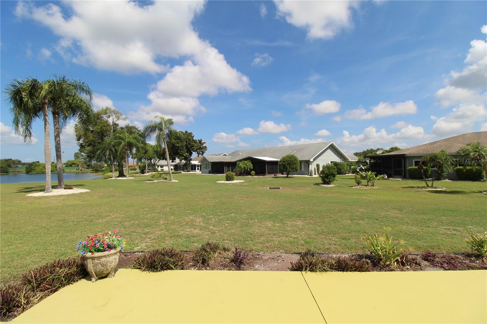 309 BRYCE CT, SUN CITY CENTER, FL — photo 27