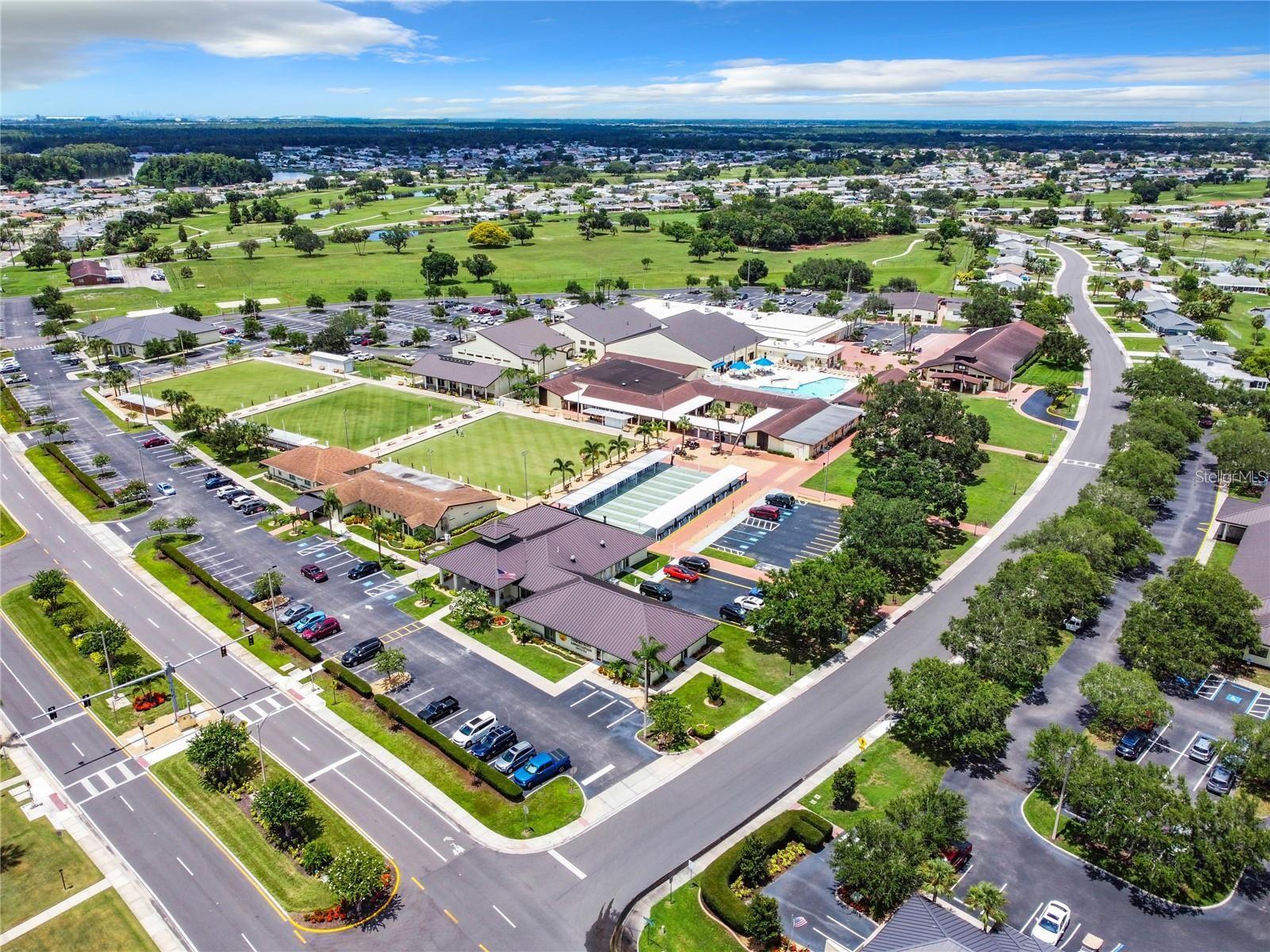 309 BRYCE CT, SUN CITY CENTER, FL — photo 35