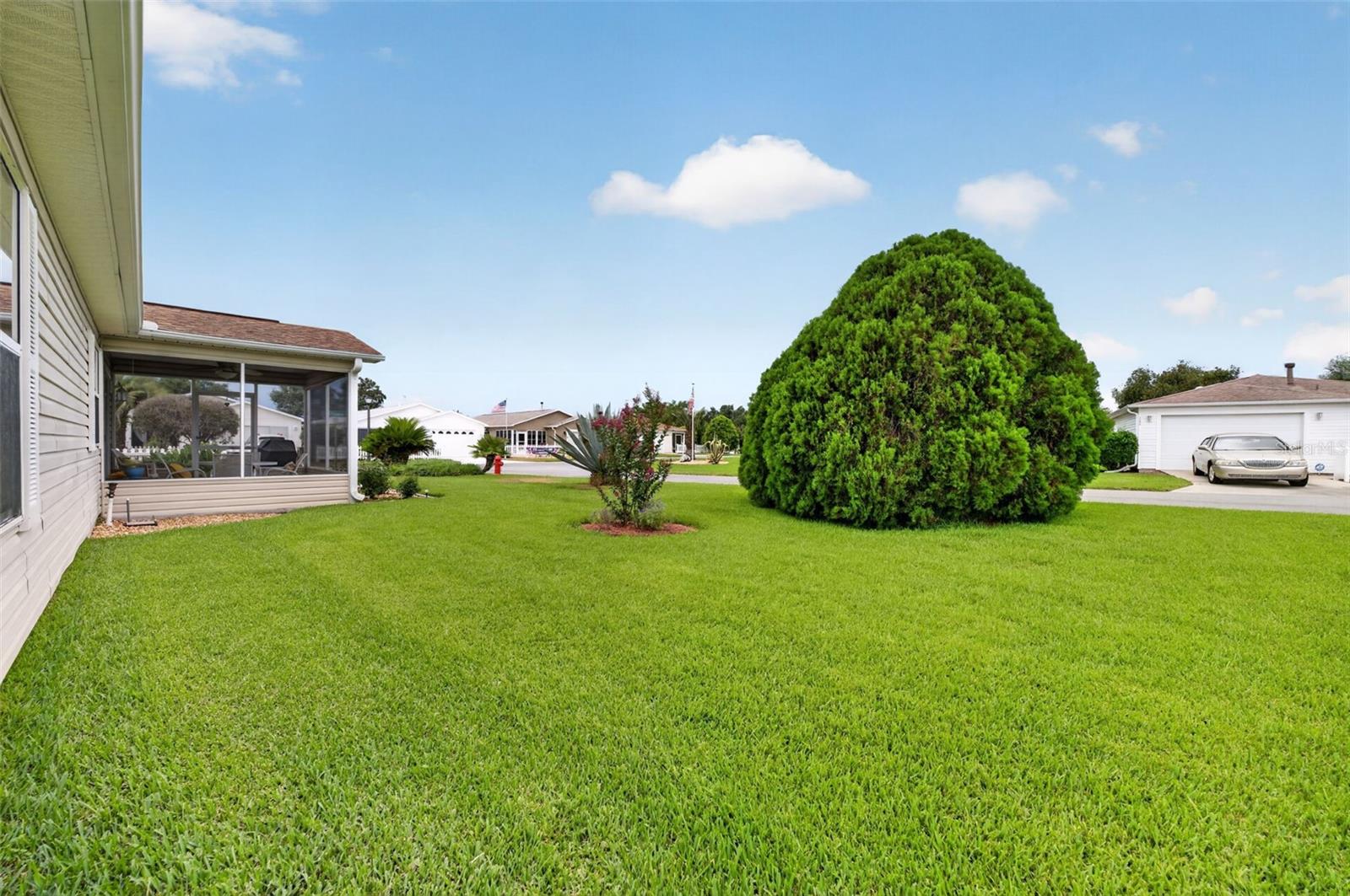 8242 SE 169TH PALOWNIA LOOP, THE VILLAGES, FL — photo 27