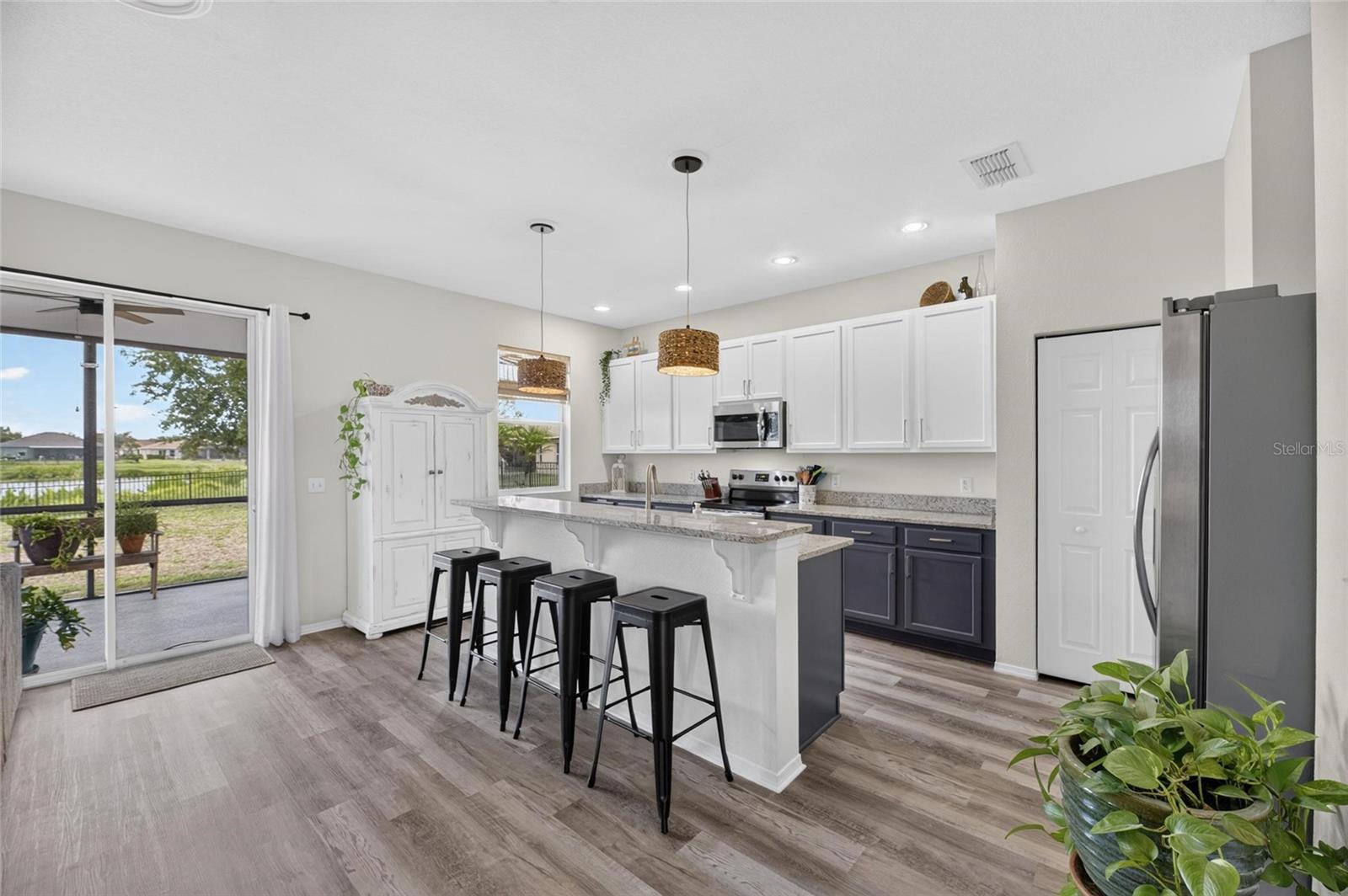 203 STAR SHELL DR, APOLLO BEACH, FL — photo 3