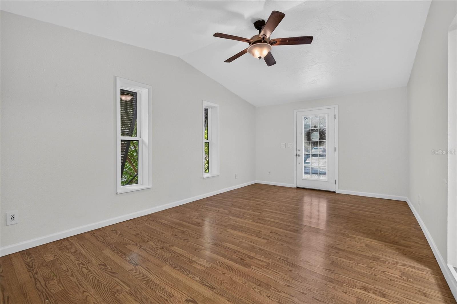 6172 59TH PL N, ST PETERSBURG, FL — photo 14