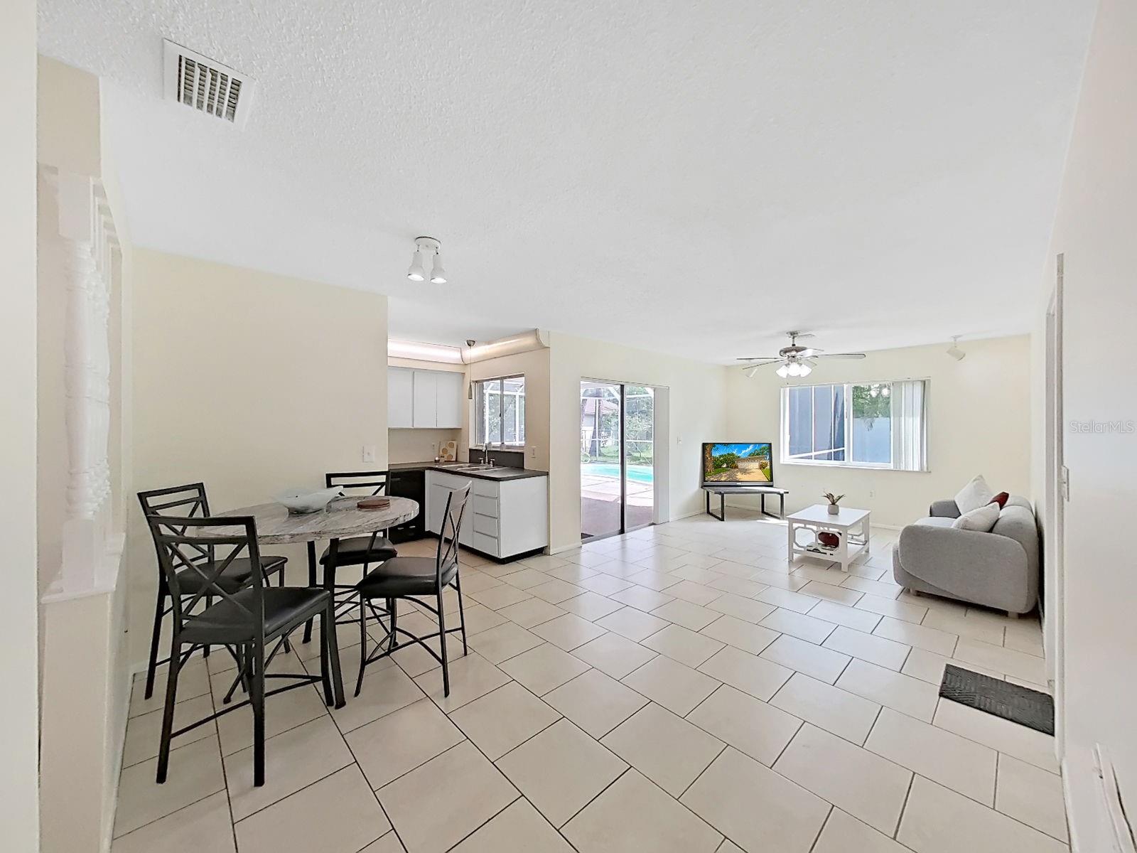 6996 122ND DR, LARGO, FL — photo 9
