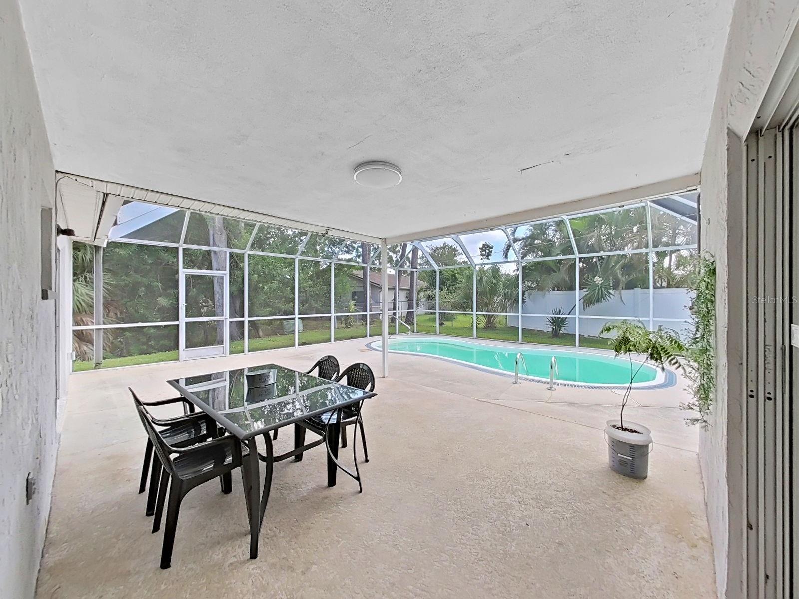 6996 122ND DR, LARGO, FL — photo 29