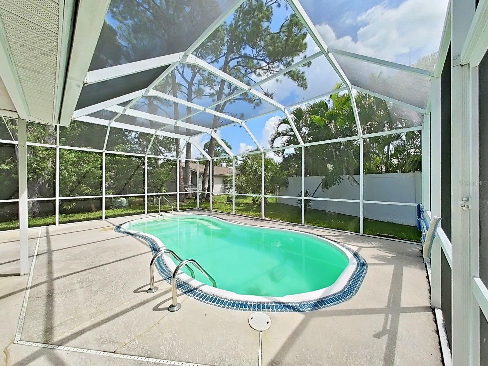 6996 122ND DR, LARGO, FL — photo 33