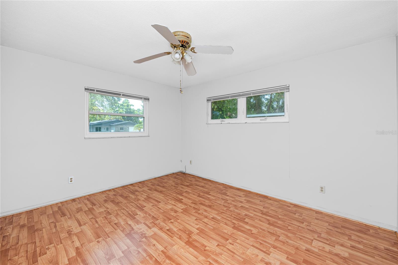 8161 22ND AVE N, ST PETERSBURG, FL — photo 23