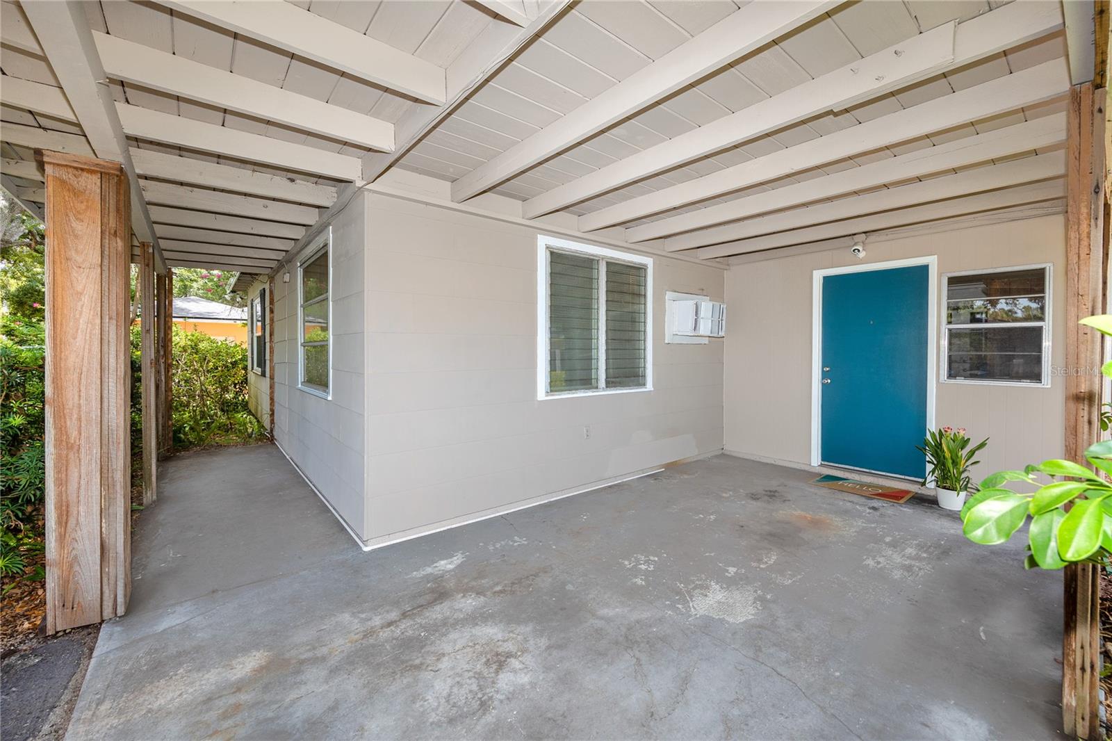 8161 22ND AVE N, ST PETERSBURG, FL — photo 39