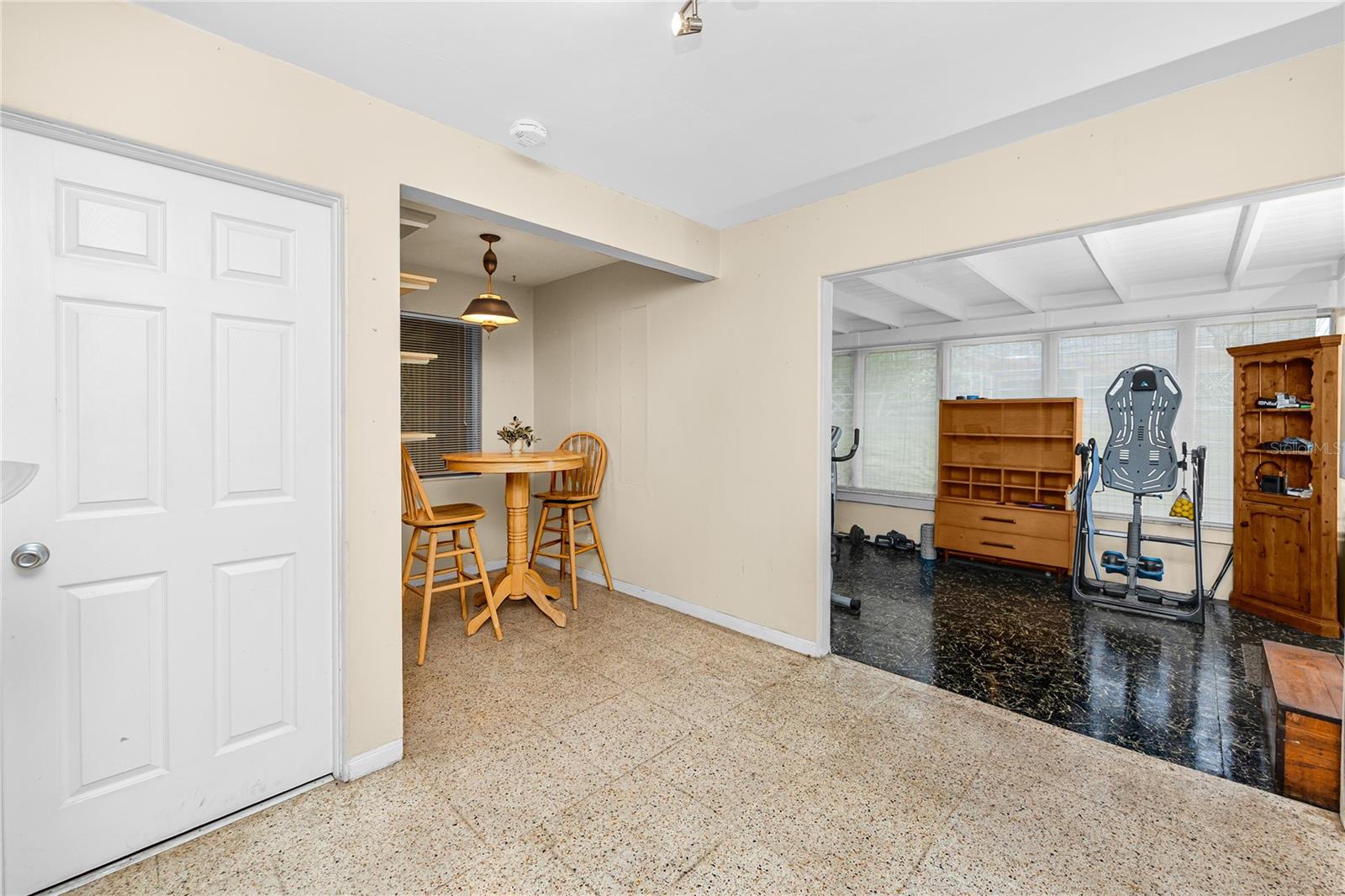 8161 22ND AVE N, ST PETERSBURG, FL — photo 45