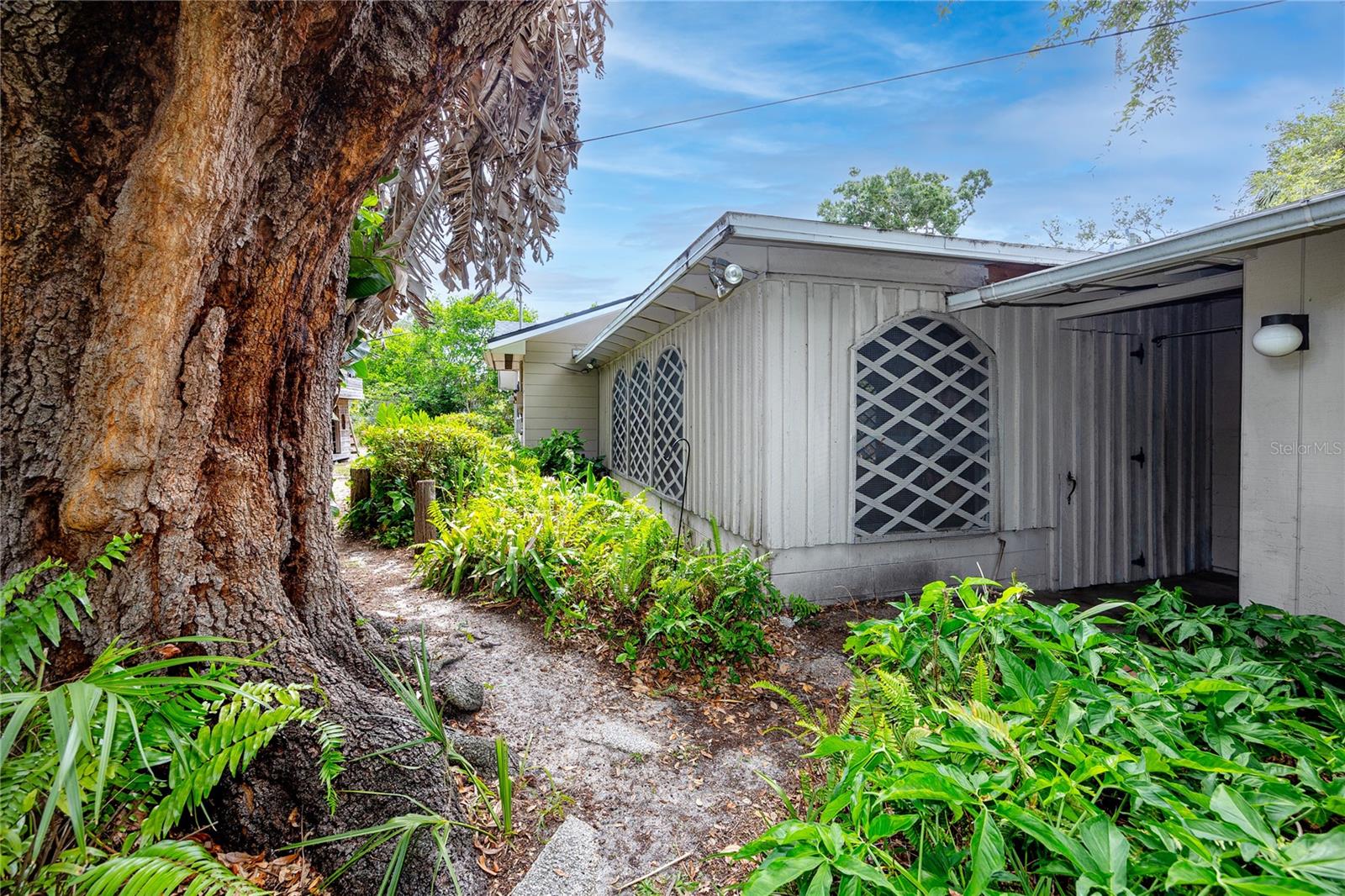 8161 22ND AVE N, ST PETERSBURG, FL — photo 54
