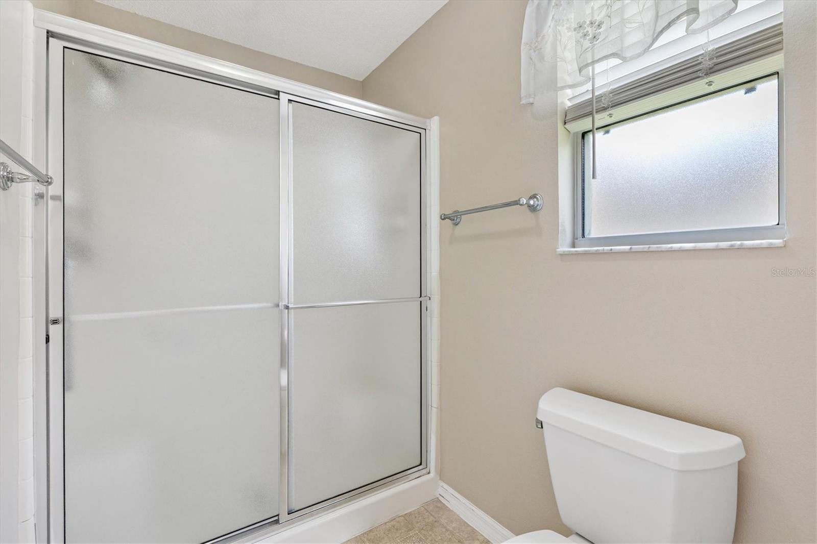 1630 ABERCROMBIE WAY, THE VILLAGES, FL — photo 16