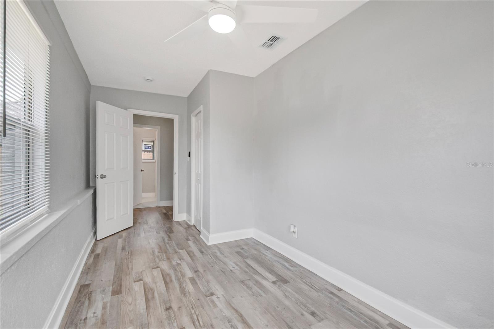 910 18TH ST, ORLANDO, FL — photo 33